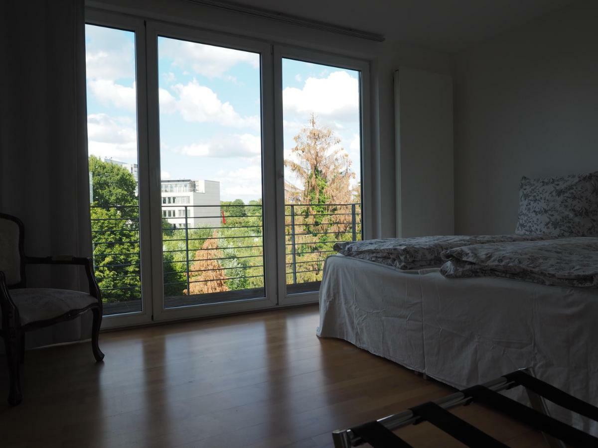 B8 - Just A Private Accommodation Ντίσελντορφ Εξωτερικό φωτογραφία