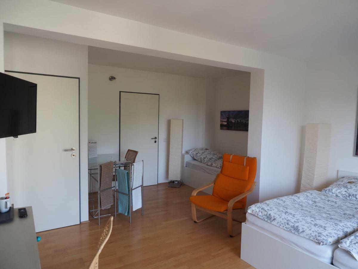 B8 - Just A Private Accommodation Ντίσελντορφ Εξωτερικό φωτογραφία
