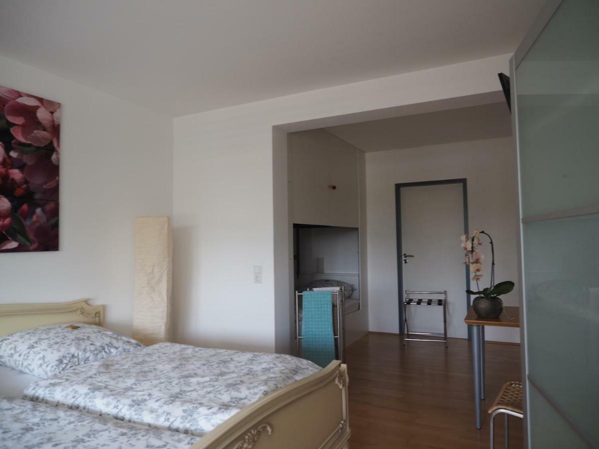 B8 - Just A Private Accommodation Ντίσελντορφ Εξωτερικό φωτογραφία