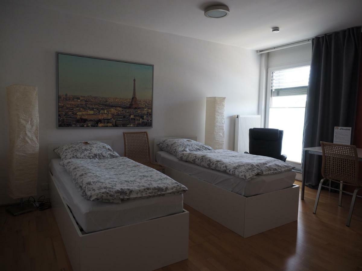 B8 - Just A Private Accommodation Ντίσελντορφ Εξωτερικό φωτογραφία